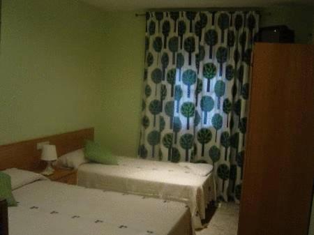 Hostal Emilio Barajas Мадрид Экстерьер фото